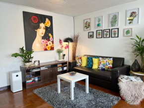 Cozy family room At 103 condominium 2 on nimman 12